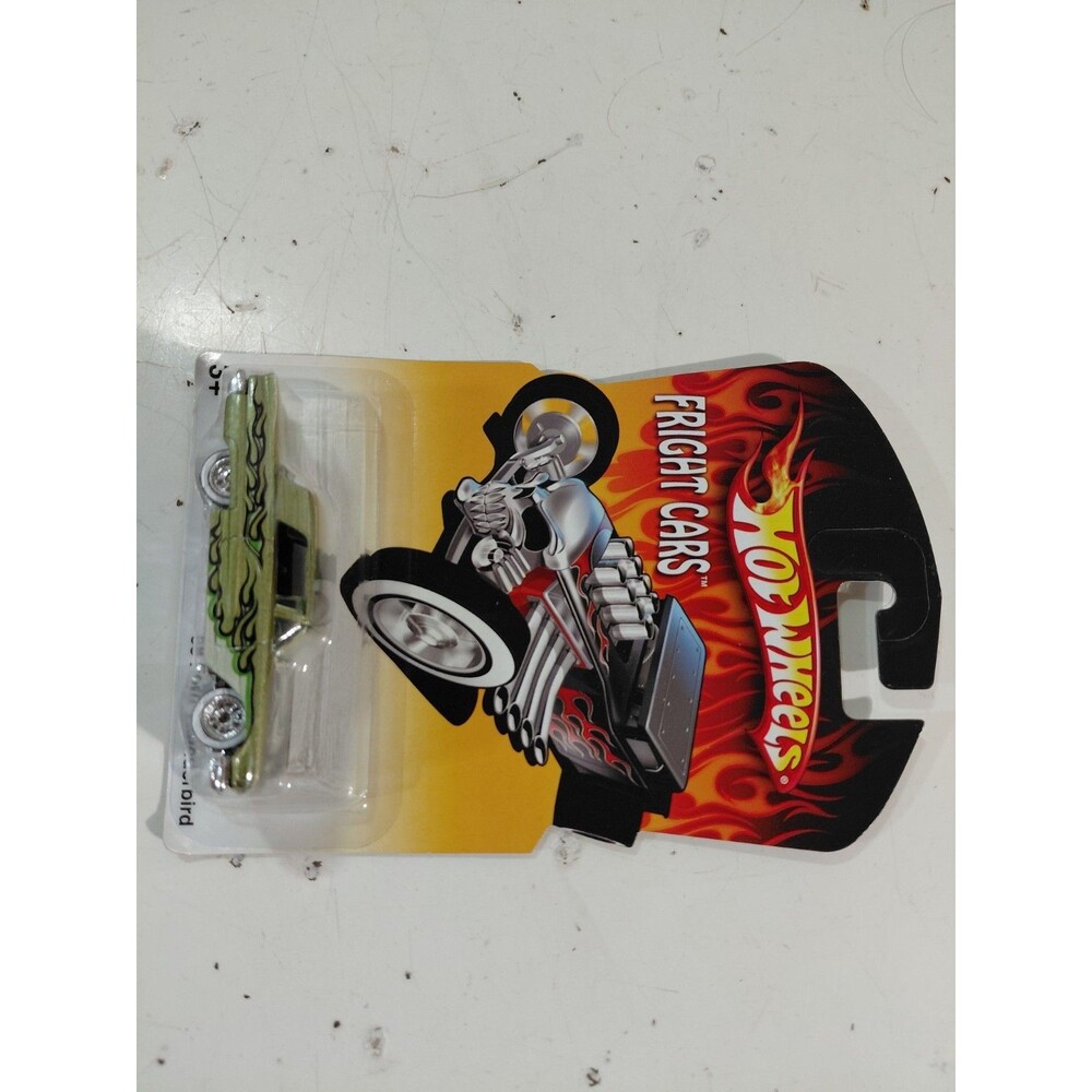 NIP Hot Wheels Fright Cars 1:64 Die Cast 1957 Ford Thunderbird Classic Car - Picture 4 of 5